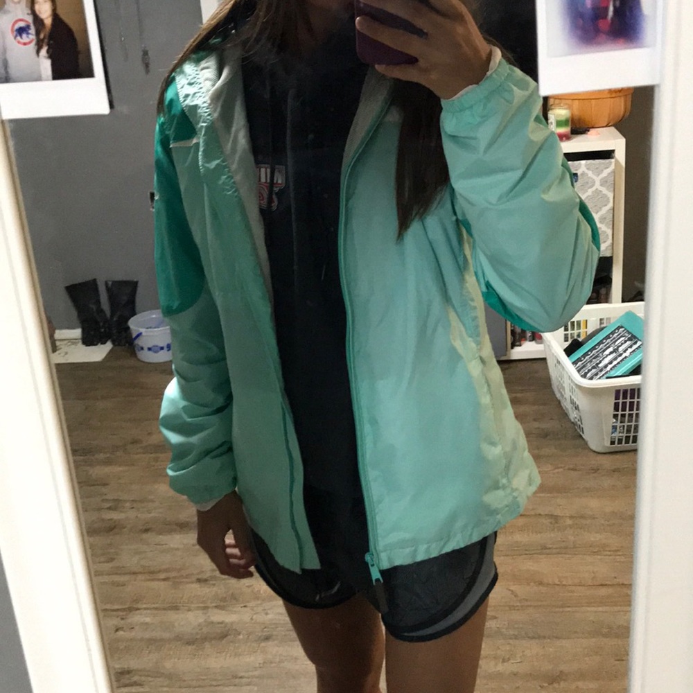 Columbia windbreaker
